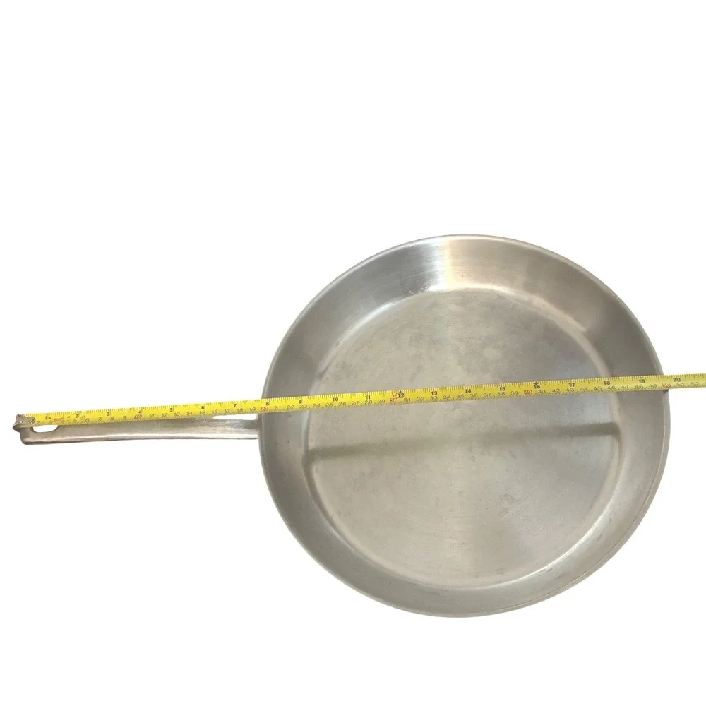 Vintage International Cookware‎ Inc. 12